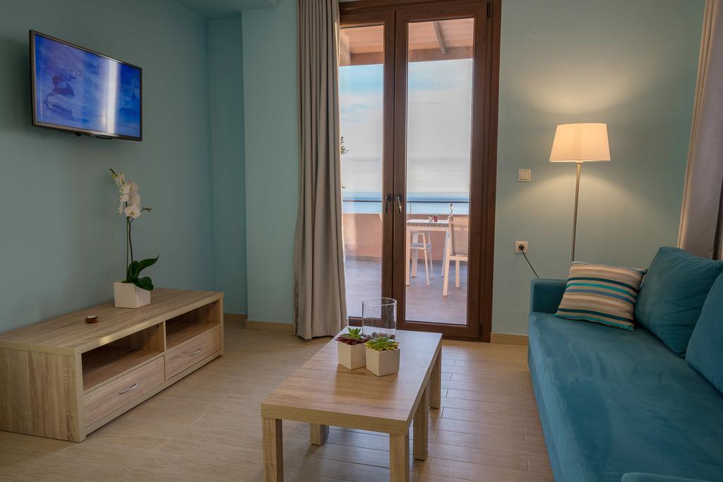 Stella In The Village Suites Plakiás Eksteriør bilde